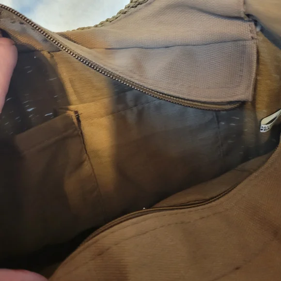 Poppie Jones Brown Woven Handbag with Beaded Handle - Picture 7 of 8